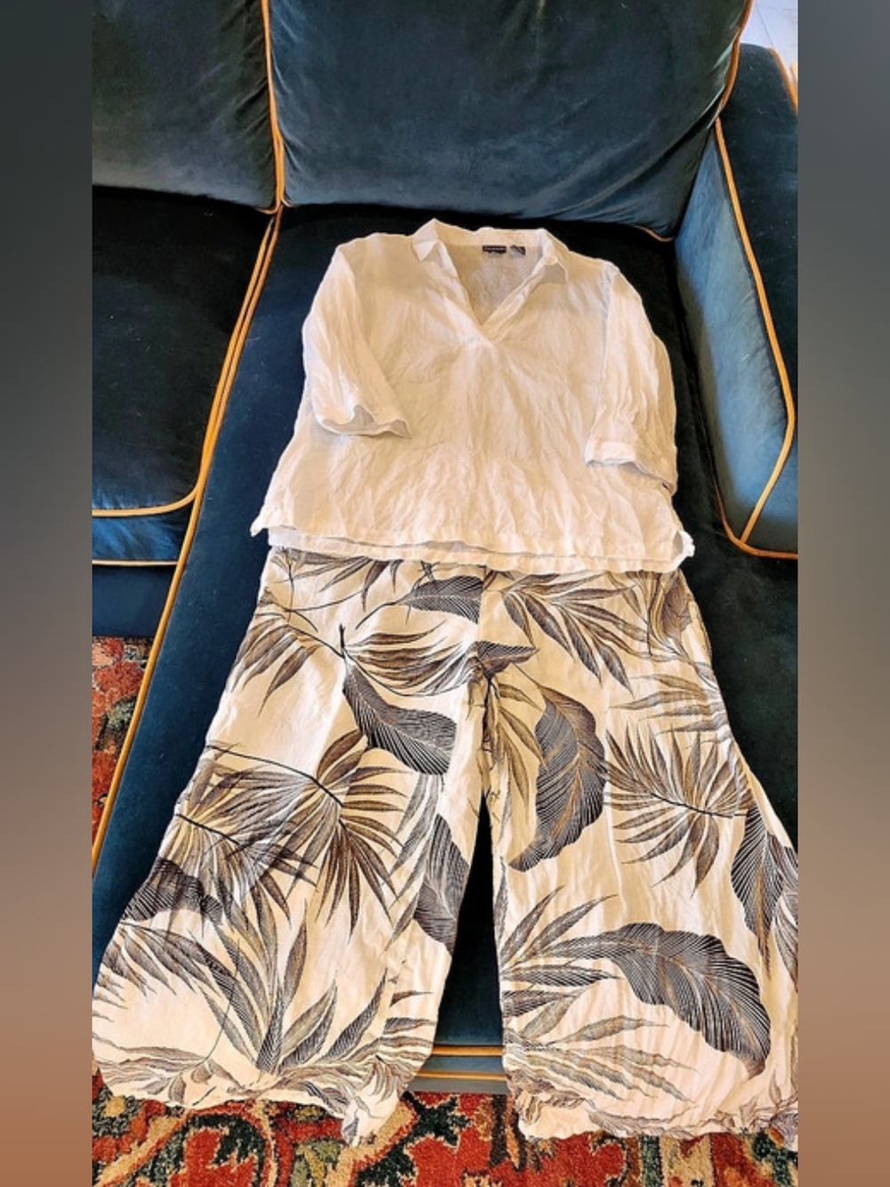 Tahari Linen Wide Leg Set in White & Black